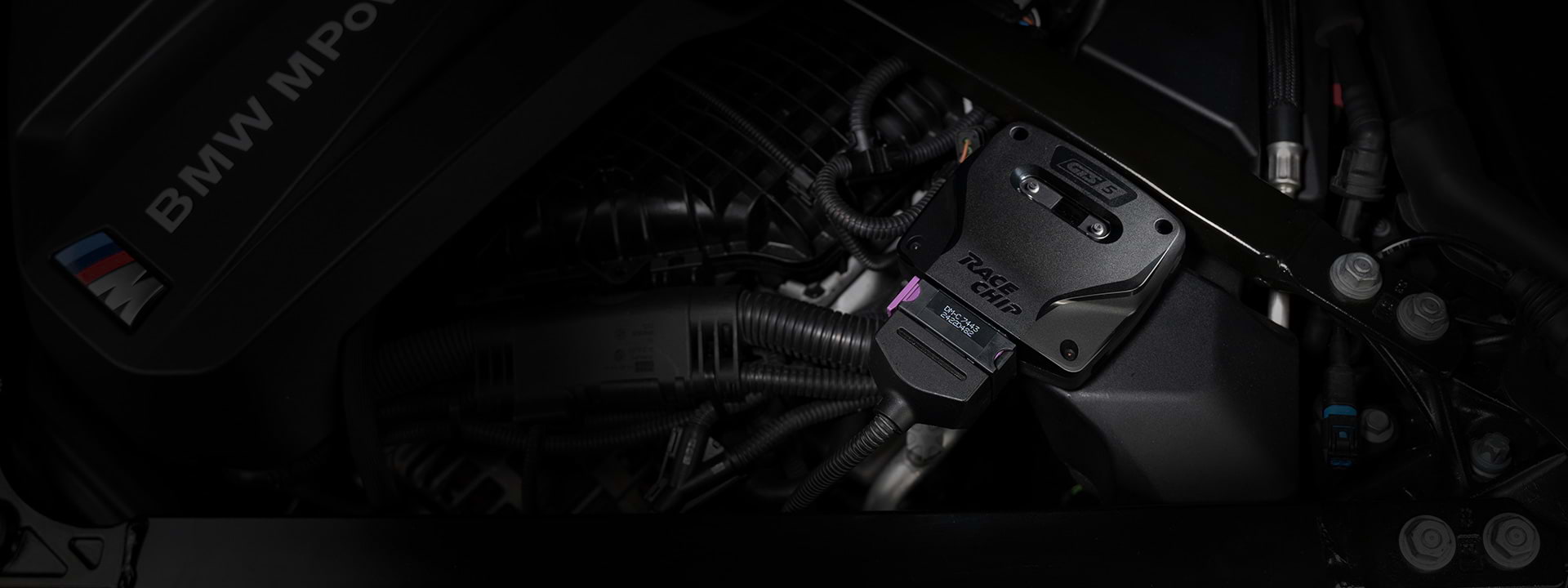 RACE CHIP GTS BLACK CONNECT Audi用 Performance chips – Chip tuning by RaceChip for Audi Q5 (8R